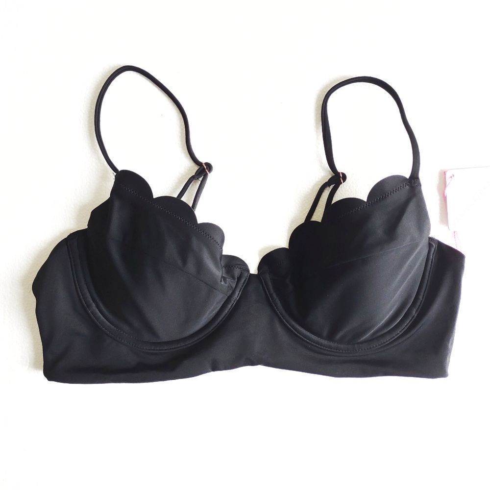 NEW Vanilla Beach XL Bikini TOP Black Scalloped Edges Adjustable Straps With Tag